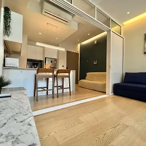 Apartment Five Star Klcc 500m Lrt Full Luxury Facilities Superb Location!, Kuala Lumpur